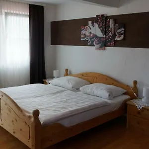 Burger Vendégház